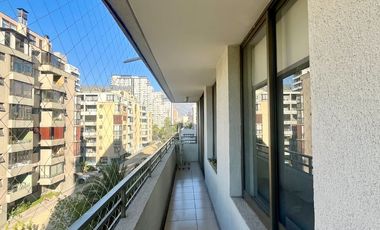 Se Vende Amplio 3d+2b+est+bod. Gran Terraza. Metro Ñuñoa