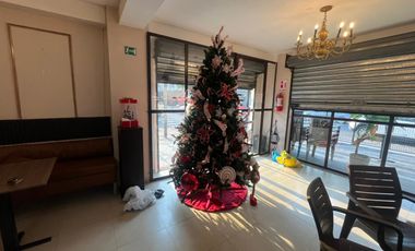 SE ALQUILA LOCAL COMERCIAL ESQUINERO, EN LA AV. REALES TAMARINDOS Y CONSTANTINO MENDOZA EN PORTOVIEJO