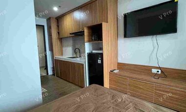 dijual cepat apartment delft lantai 12 sea view full furnish type studio