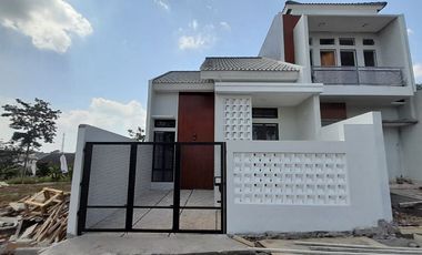 Rumah baru di Mulawarman Timur Tembalang Murah 3 Menit ke Universitas Pandanaran
