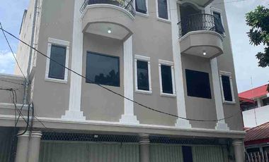 Sewa Ruko 3 lantai Baru Renovasi Dikebon Jeruk Jakarta Barat lokasi strategis