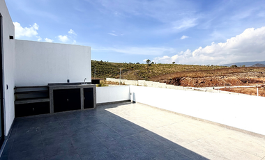 RESIDENCIA EN VENTA SENDEROS DE MONTEVERDE