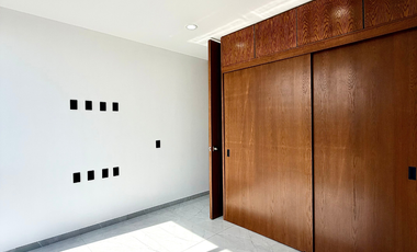 RESIDENCIA EN VENTA SENDEROS DE MONTEVERDE