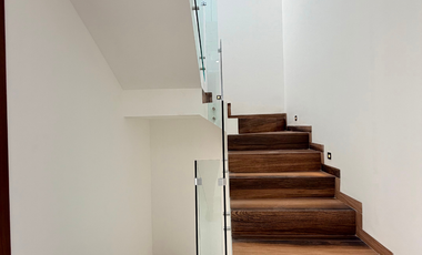 RESIDENCIA EN VENTA SENDEROS DE MONTEVERDE