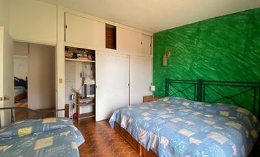 VENDO EN CUERNAVACA CASA EN CONDOMINIO EXCLUSIVO DE SOLO 10 PROPIEDADES, UBICADO EN ZONA FRESCA (NORTE) RANCHO CORTES.