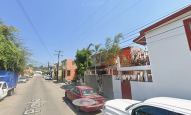 OPORTUNIDAD CASA DOS PLANTAS EN LA COL. INSURGENTES, TAMPICO. REMATE BANCARIO ¡APROVECHE!