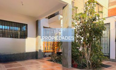 SE ARRIENDA CASA CON OPICIÓN DE SUBARRIENDO HABITACIONES