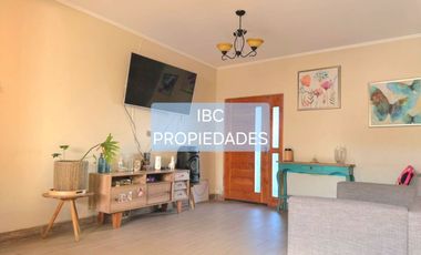 SE ARRIENDA CASA CON OPICIÓN DE SUBARRIENDO HABITACIONES