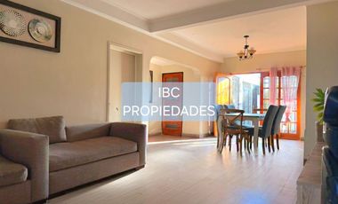 SE ARRIENDA CASA CON OPICIÓN DE SUBARRIENDO HABITACIONES