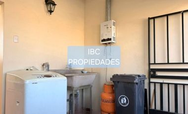 SE ARRIENDA CASA CON OPICIÓN DE SUBARRIENDO HABITACIONES