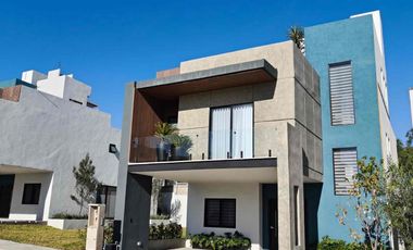 Hermosa casa de 4 habitaciones con cisterna en Pachuca