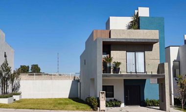 Excelente casa de 4 habitaciones con Rooff Garden