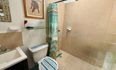 VENTA. Casa de una planta de 1 recámara - Los Héroes