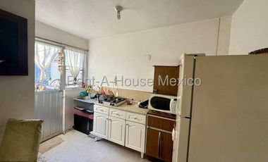 VENTA. Casa de una planta de 1 recámara - Los Héroes