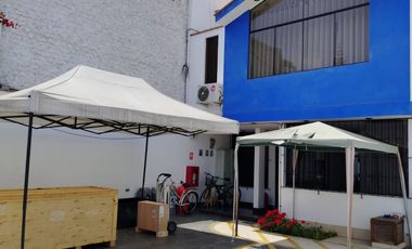 VENTA CASA EN LOS CEDROS DE VILLA CHORRILLOS