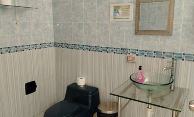 VENTA CASA EN LOS CEDROS DE VILLA CHORRILLOS