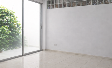 VENTA CASA EN LOS CEDROS DE VILLA CHORRILLOS