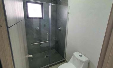 Casa nueva de 4 habitaciones y cisterna en Pachuca