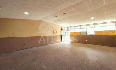TERRENO CON BODEGAS EN RENTA, Y DEL CEBOLLAR - ABELARDO J ANDRADE