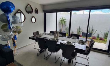 Excelente casa de 4 habitaciones con cisterna en Pachuca