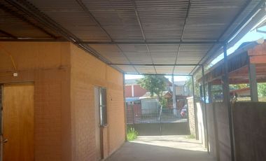 SE ARRIENDA  CASA NUEVO BUIN .