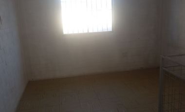 SE ARRIENDA  CASA NUEVO BUIN .