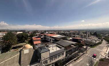 HERMOSA SUITE/STUDIO DE VENTA POR PARQUE CENTRAL DE CUMBAYÁ!!