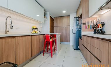 Colegio San Ignacio. 3 Dorm + 3 Baños. Providencia