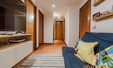 Colegio San Ignacio. 3 Dorm + 3 Baños. Providencia