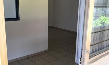 VENDO EDIFICIO PEQUEÑO, COL. DEL EMPLEADO, CUERNAVACA