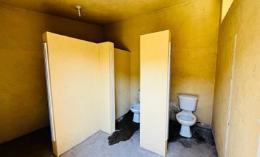 CASA EN VENTA, CON ALBERCA, YAUTEPEC, MORELOS