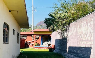 CASA EN VENTA, CON ALBERCA, YAUTEPEC, MORELOS