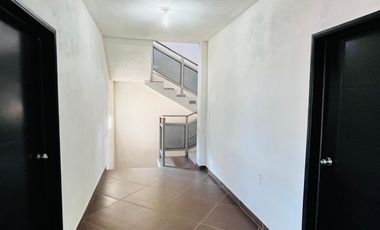 CASA EN VENTA, CON ALBERCA, YAUTEPEC, MORELOS
