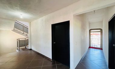 CASA EN VENTA, CON ALBERCA, YAUTEPEC, MORELOS