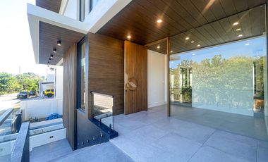 Classy Modern Contemporary House and Lot For Sale in Lindenwood Residences, Muntinlupa City