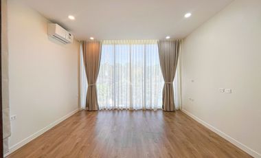 Classy Modern Contemporary House and Lot For Sale in Lindenwood Residences, Muntinlupa City