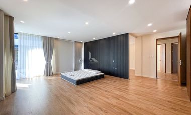 Classy Modern Contemporary House and Lot For Sale in Lindenwood Residences, Muntinlupa City