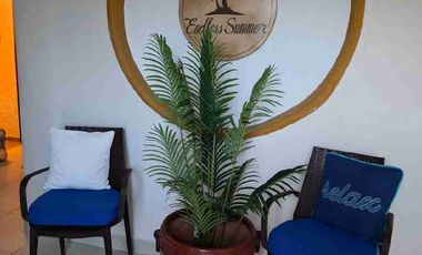 CASA FRENTE AL MAR EN SAN BENITO CON MAGNÍFICA UBICACIÓN