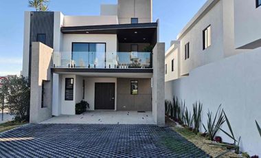 Bonita casa de 4 habitaciones con cisterna y Rooff Garden en Pachuca