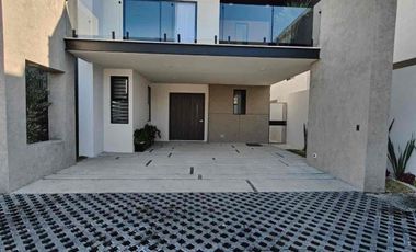 Bonita casa de 4 habitaciones con cisterna y Rooff Garden en Pachuca