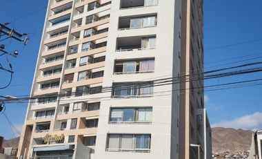 Arriendo departamento a pasos de hospital antiguo