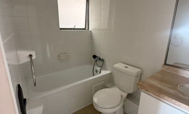 Arriendo departamento a pasos de hospital antiguo