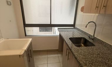 Arriendo departamento a pasos de hospital antiguo