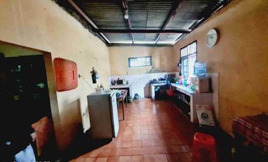 Dijual murah rumah hitung tanah saja pinggir jalan Cipayung ciputat Tangsel