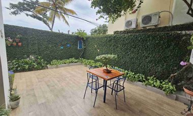 Casa de Alquiler en Urb.puerto Azul - vía a la Costa