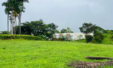 Extraordinario terreno en la entrada 4 de Cerritos con 1500 m2. Las Cascadas. Pereira.