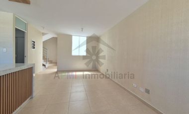 ALQUILER DE CASA DE ESTRENO EN URBANIZACIÓN CERRADA EN CHICLAYO DE MENORCA