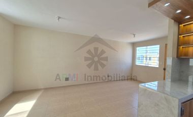 ALQUILER DE CASA DE ESTRENO EN URBANIZACIÓN CERRADA EN CHICLAYO DE MENORCA