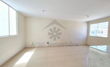 ALQUILER DE CASA DE ESTRENO EN URBANIZACIÓN CERRADA EN CHICLAYO DE MENORCA