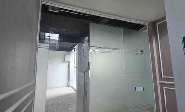 Disewakan Rumah Jalan Raya Senopati untuk Resto Kantor